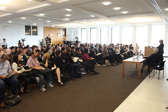 A packed audience of faculty, students, and media attended the event at the Kellogg Center at SIPA. image