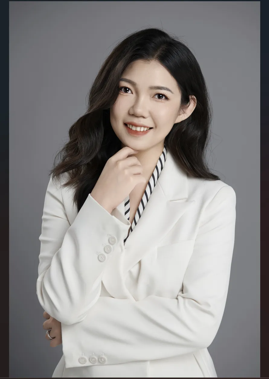lu headshot