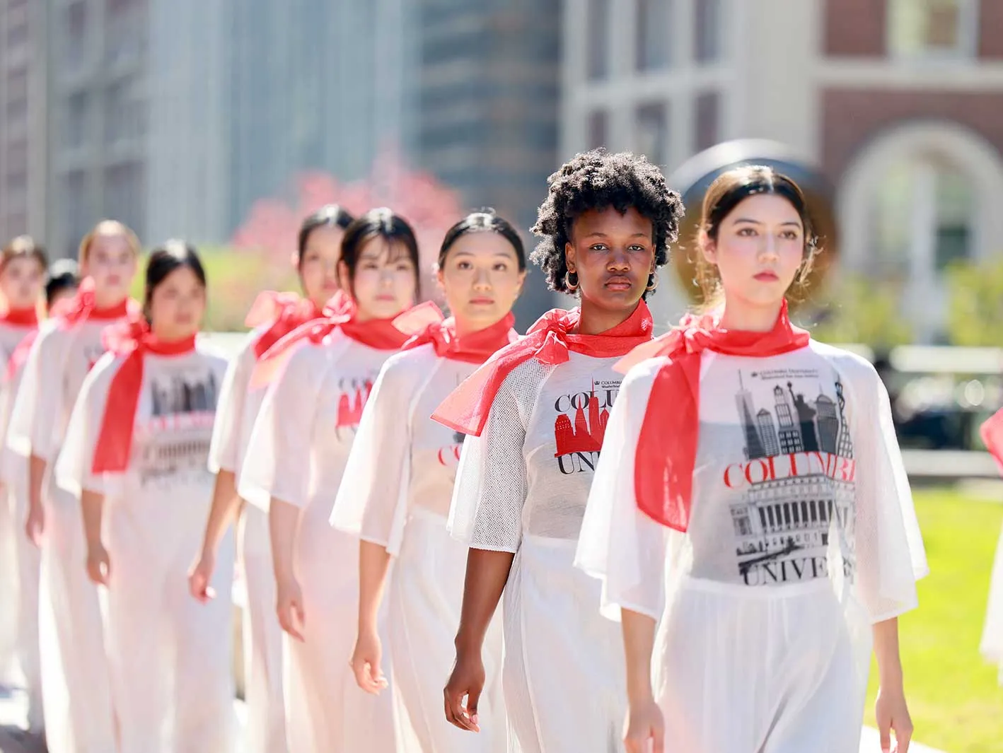 Oct 3 Minh Hanh fashion show — header