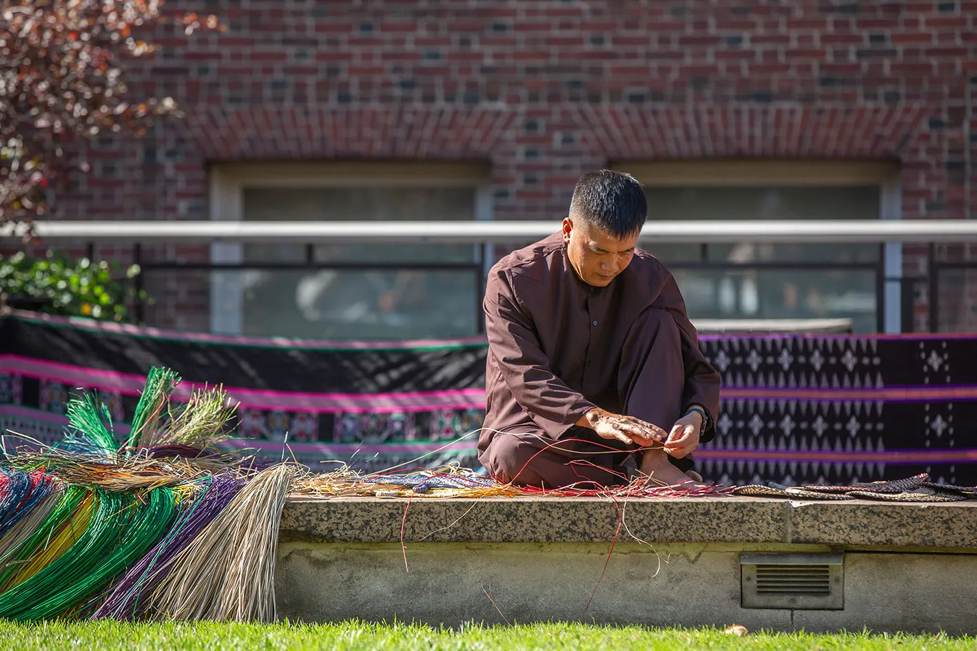 Veteran silk craftsman Huynh Tan Phuoc