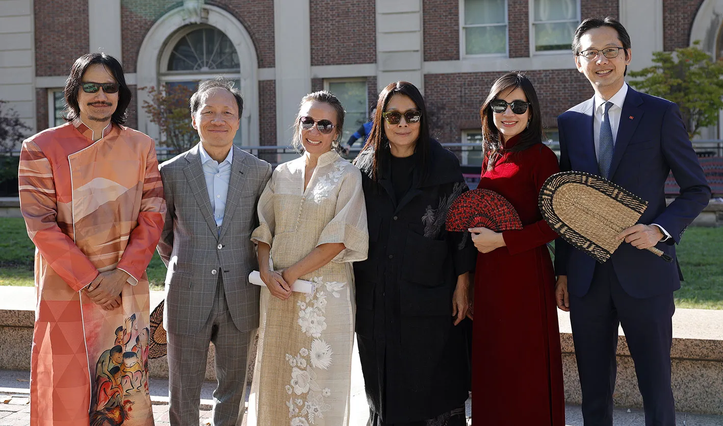 L to R: Tony Bui, Chinh Chu, Lien-Hang T. Nguyen, Minh Hanh, Pham Thi Huyen Mai, and Ambassador Đỗ Hùng Việt on Oct. 3, 2025