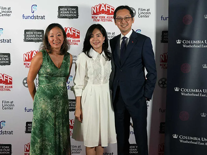 L to R: Weatherhead East Asian Institute Director Lien-Hang T. Nguyen; Pham Thi Huyen Mai; Ambassador Đỗ Hùng Việt